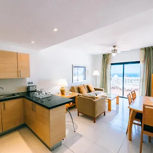 3* Apartmanhotel Hollywood Mirage - Excel &